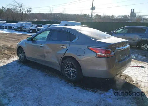 2014 Nissan Altima 2.5 S z USA, uszkodzony, nr VIN 1N4AL3AP8EC117541